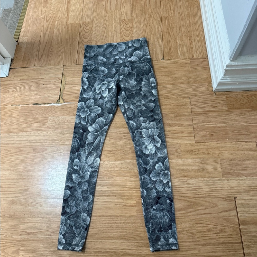 Athleta Gray Floral Leggings